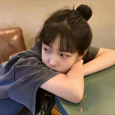 沙漠中的少年